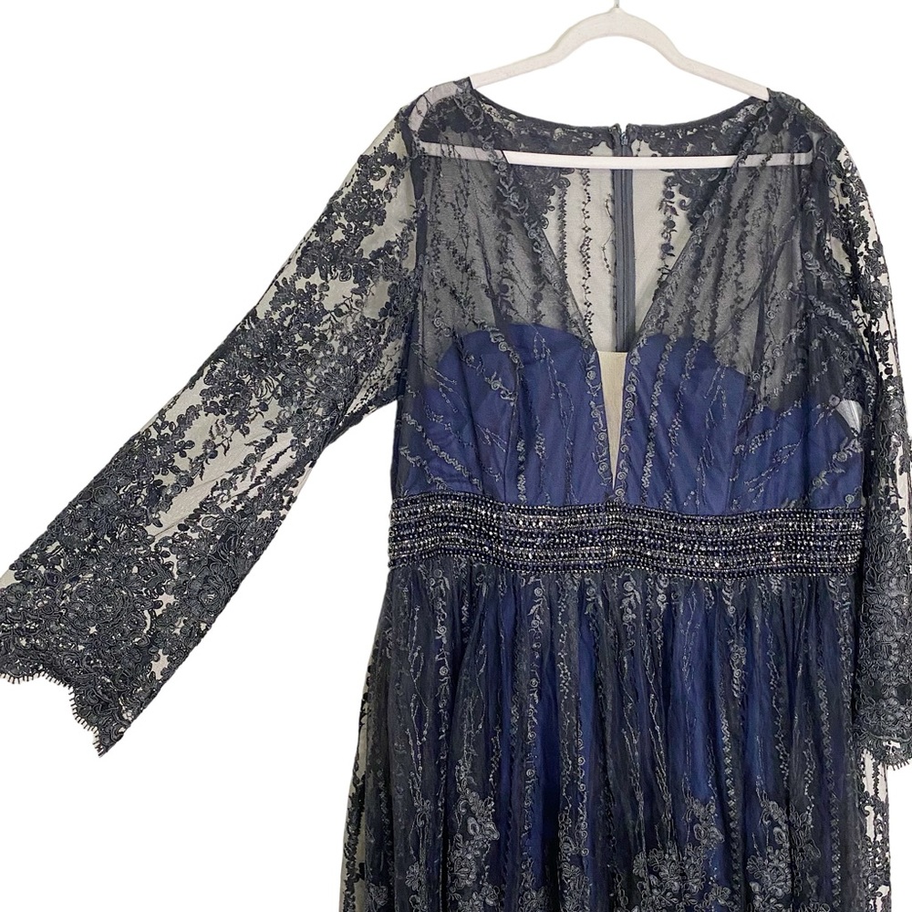Mac Duggal Midnight Blue Black Lace Faux Wrap Illusion Long Sleeve Gown Size 22W - Picture 4 of 8